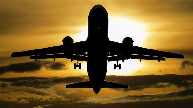 Volaris y Viva crean Grupo Más Vuelos; analistas mantienen la cautela