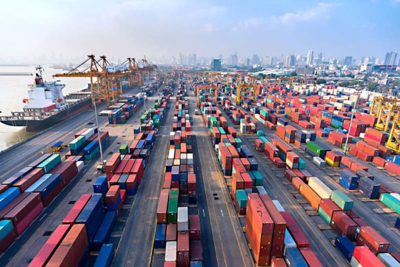 Una gigante logística de Dubái opera cerca del 40% del movimiento de contenedores del principal puerto de América Latina. Fuente: Archivo.