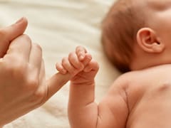 Peligra la Ley de Registro Civil: las madres ya pueden exigir que sus hijos lleven su apellido desde el nacimiento