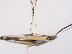 Limpiar los vidrios con agua y vinagre: para qué sirve y cómo aplicar la mezcla para una limpieza efectiva
