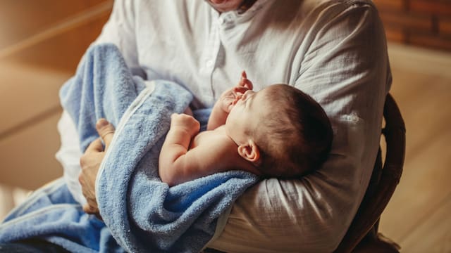 Adiós Ley del Registro Civil: las madres tendrán ahora la facultad de exigir a los hijos que lleven su apellido y el del padre