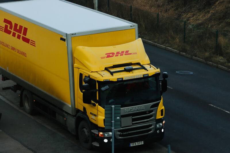 DHL busca empleados en toda España (Fuente: Pixabay)