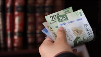 Alerta en Afores: Retiros por desempleo tienen histórico repunte en abril y Consar va tras gestores