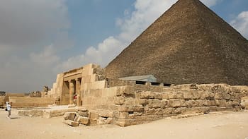Hallan una extraña anomalía en una pirámide de Giza de 4.500 años y se reescribe la historia de Egipto