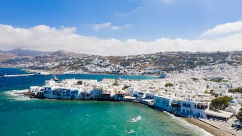El Corte Inglés ofrece viajes a Grecia en descuento: el paquete incluye 10 días en Creta, Atenas y Mykonos