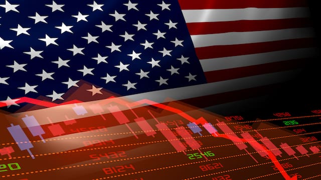 Las acciones en Wall Street retroceden luego de balances que no convencen y tensiones políticas globales y en EEUU