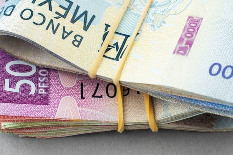 Los billetes de 500 y 1000 pesos que se encuentren dañados o incompletos tienen validez si reúnen determinadas características. Foto: Archivo.