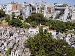 Por primera vez se podrá alquilar una bóveda del Cementerio de la Recoleta como local: solo permiten tres rubros