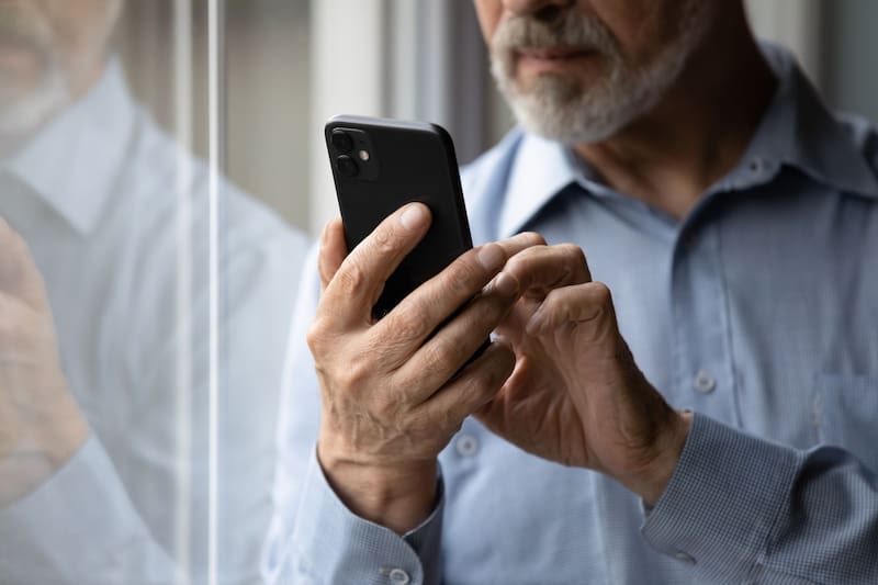 Registro obligatorio de líneas celulares en México 2026: qué pasa si no vinculas tu número con la CURP antes del 30 de junio y cómo evitar la suspensión total del servicio móvil. Fuente: Shutterstock