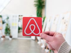 La millonaria jugada de Airbnb con transporte privado para buscar 1,000 MDD previo al Mundial 2026