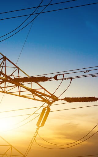 Tensión comercial entre Colombia y Ecuador: se frenan exportaciones de energía y suben los aranceles