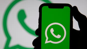 Sin eliminar fotos: cómo liberar espacio de WhatsApp para que el celular funcione mejor y más rápido