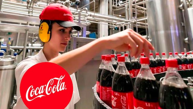 El día que Coca-Cola cambió su fórmula secreta y lo arruinó todo: la historia detrás del error de marketing más costoso de la historia