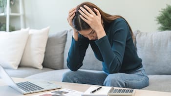 Cortisol elevado: las 9 señales que aparecen en el cuerpo y qué pasa en el cerebro cuando se mantiene alto