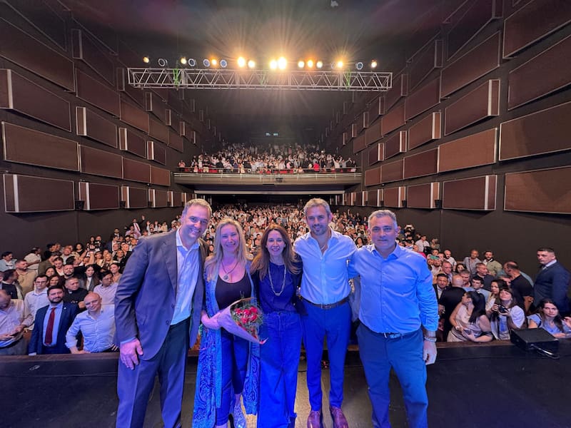 Manuel Adorni, Karina Milei, Pilar Ramírez, Martín Menem y Sebastián Pareja