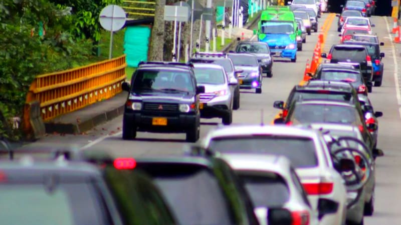 La medida aplica para vehículos particulares y motocicletas, con excepciones puntuales (Fuente: archivo).