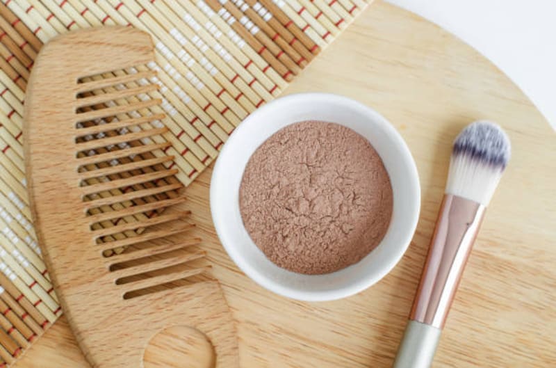 El cacao en polvo es un ingrediente natural perfecto para el cuidado de cabello. Fuente: iStock.