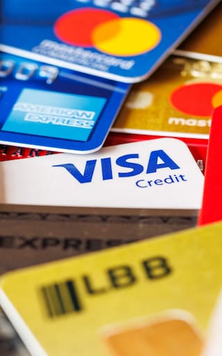 El Gobierno ordenó a los bancos suspender el cobro de cuotas a quienes presenten estos 3 documentos