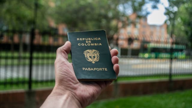 Golpe al nuevo modelo de pasaportes: Procuraduría pide suspender con urgencia el contrato y el sistema entra en revisión