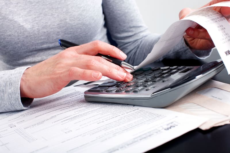 Beneficio exclusivo para RESICO: exención de declaración anual, pero no mensual. Fuente: Shutterstock.