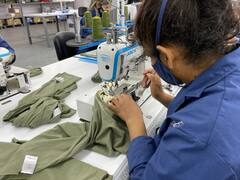 Cinco marcas argentinas de indumentaria se unen para fabricar juntas