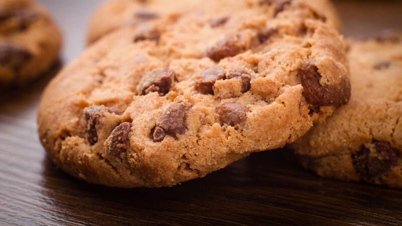 Galletas con chispas de chocolate: la receta de las abuelas para preparar esta delicia en un solo paso.
