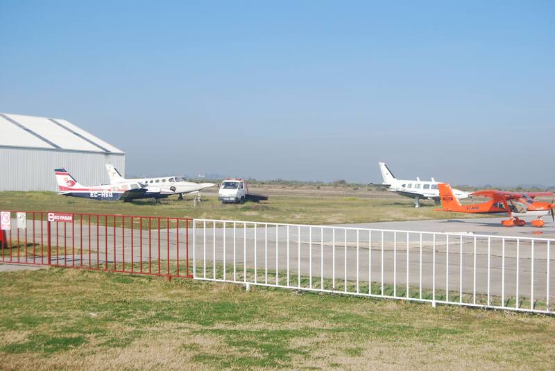El aeródromo de Casarrubios-El Álamo, a 30 km. de Madrid. Este sería el espacio donde funcionaría Air City Madrid Sur. (Fuente: EFE / Rubén Sánchez Lesmas)