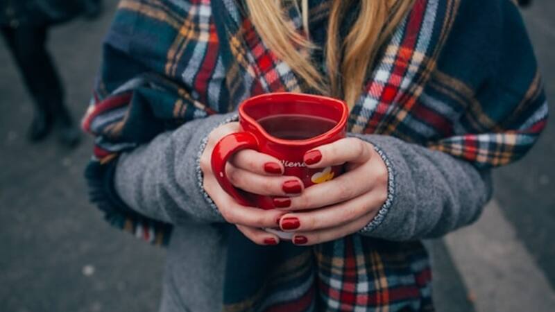 Las manos frías es una de las principales características que acompaña a muchas mujeres en su vida diaria