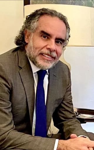 Salario mínimo 2026: Benedetti propone un aumento de dos dígitos mientras se intensifica la discusión salarial