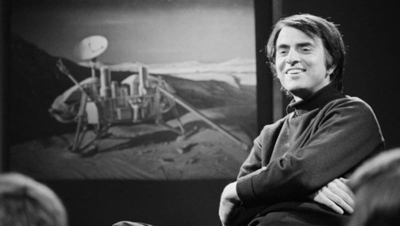 La predicción de Carl Sagan sobre la tecnología, la desinformación y el pensamiento crítico