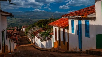 No es Cundinamarca: este pueblo ofrece la mejor vista de todo Colombia y una arquitectura que te sorprenderá