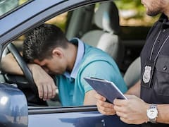 La Guardia Civil registrará coche por coche las guanteras en busca de este objeto: si no lo tienes te pondrá una multa
