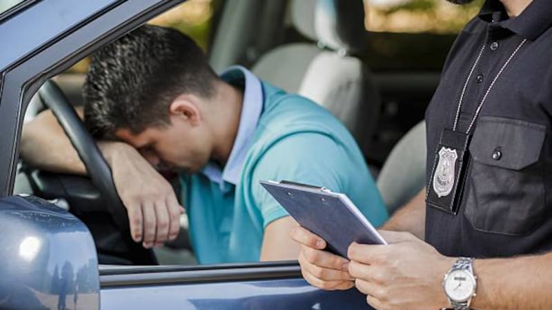 Movistar vende las nuevas balizas V16 con tecnología avanzada y homologadas por la DGT. (Fuente: archivo).