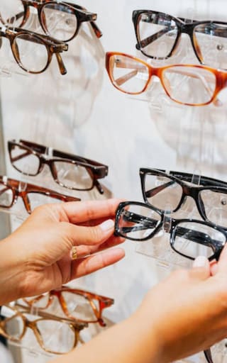 El Gobierno dará lentes gratis: solo estos jubilados podrán recibirlos sin costo en junio de 2026