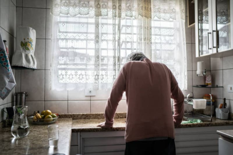 Visitas del SAT a pensionados: fundamento legal y sus garantías como contribuyente. Fuente: Shutterstock.