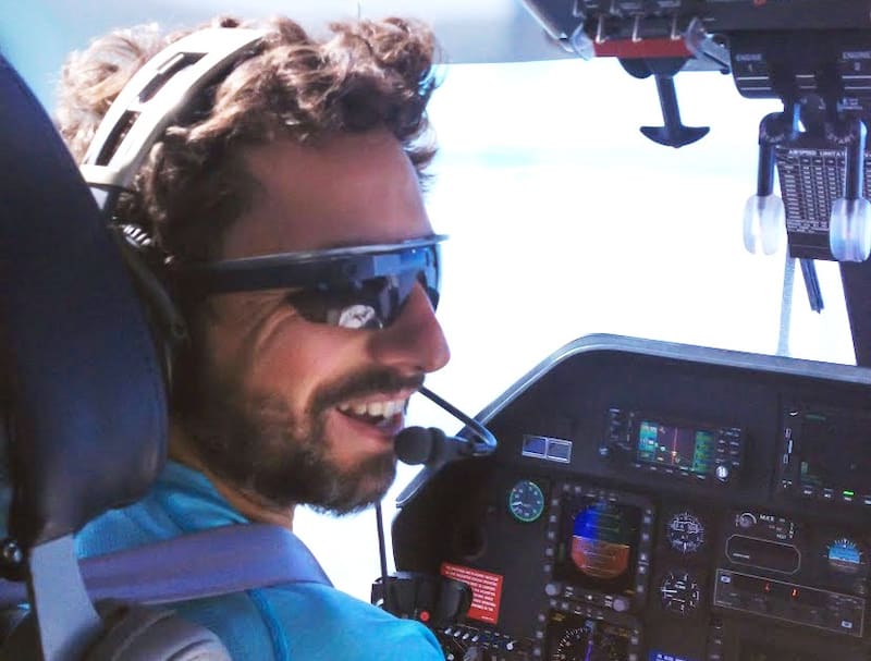 Sergey Brin, uno de los fundadores de Google, ahora quiere que sus empleados trabajen mucho más.