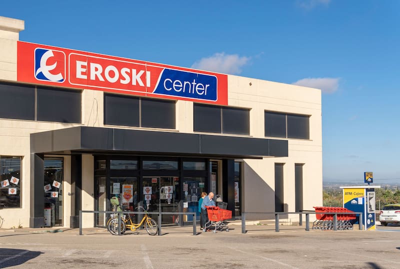 La CEO de Eroski ha revelado que el 77% del negocio viene de los supermercados. ¿Cuáles son las previsiones para el 2026?