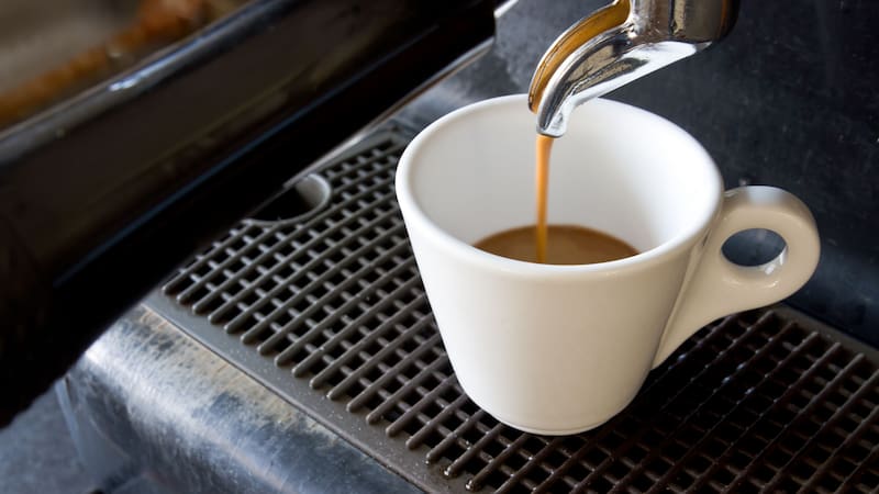 Se despide el café más popular de Estados Unidos: cerró sus puertas para siempre un emblema de la gastronomía. Fotos: Freepik.