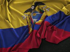 El superclásico del alto riesgo de los bonos: la Argentina mejora y se acerca a Ecuador