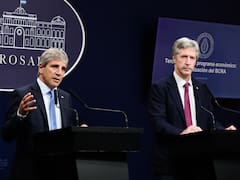 Banca de inversión y transaccional separadas: cómo es el modelo bancario que imagina Caputo