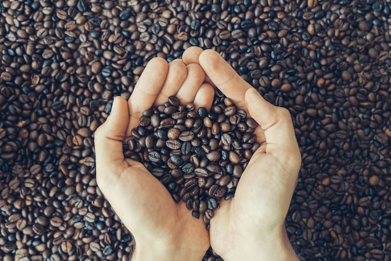 Este es el error que cometes al usar la cafetera italiana y podría traer graves consecuencias. (Foto: Freepik)