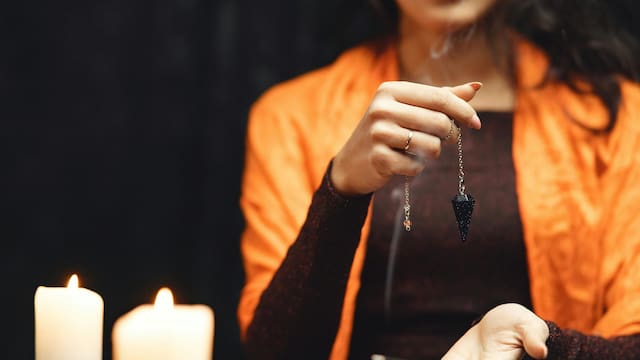 Cómo protegerse de la brujería: las 10 defensas más efectivas contra energías negativas