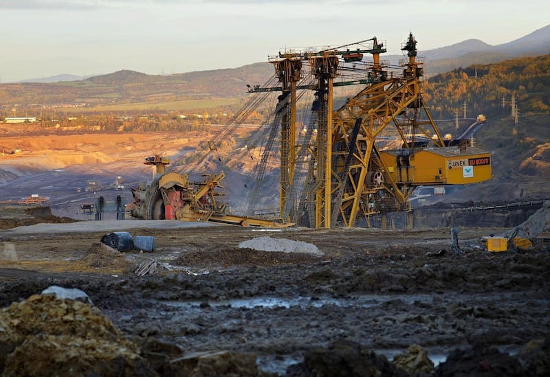 Hay empresas mineras donde la edad promedio ronda los 47 años.