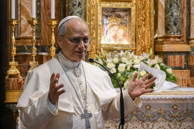 El papa León XIV visitó el santuario agustino de la Virgen del Buen Consejo en Genazzano. Imagen: EFE