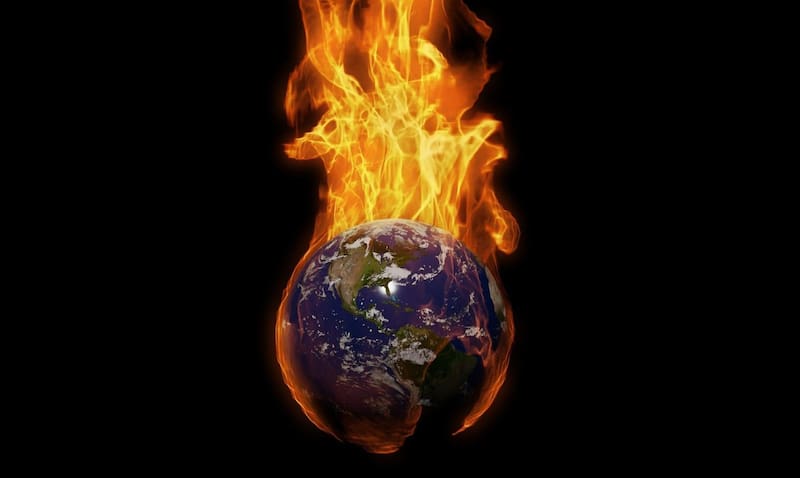 Sin reducción de emisiones de carbono, la temperatura media global aumentaría 4.5°C.