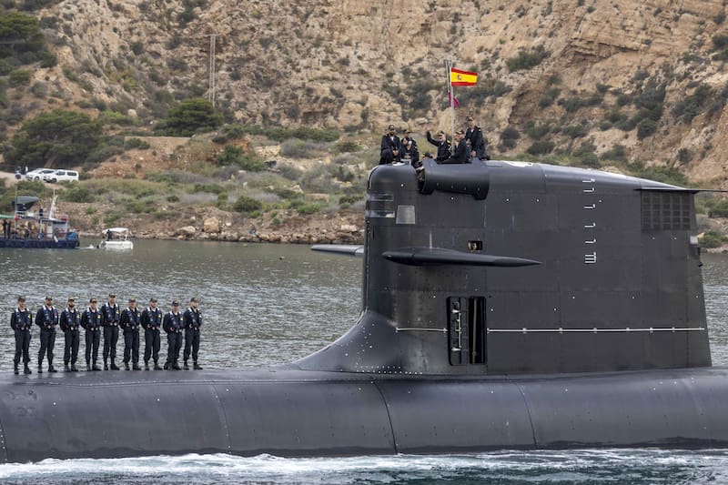El rey Felipe VI a bordo del S-81: así es el submarino más avanzado de la Armada Española. Fuente: Archivo