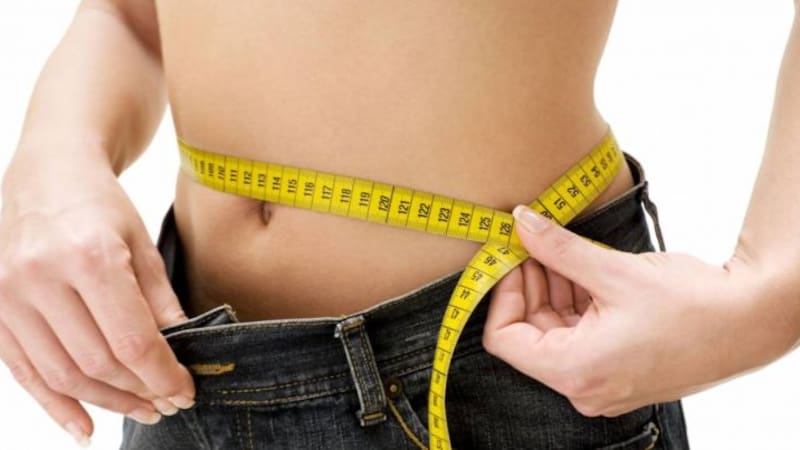 La práctica de ejercicio es el tratamiento ideal para prevenir o revertir los efectos del sobrepeso, la obesidad y el sedentarismo.