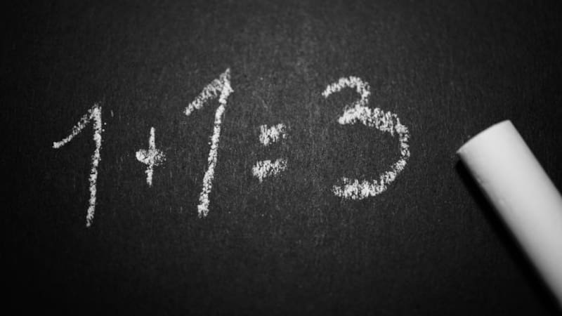 Sería difícil determinar qué debería significar o implicar el signo igual, encontrando un punto de equilibrio entre la programación y las matemáticas. Fuente: archivo.