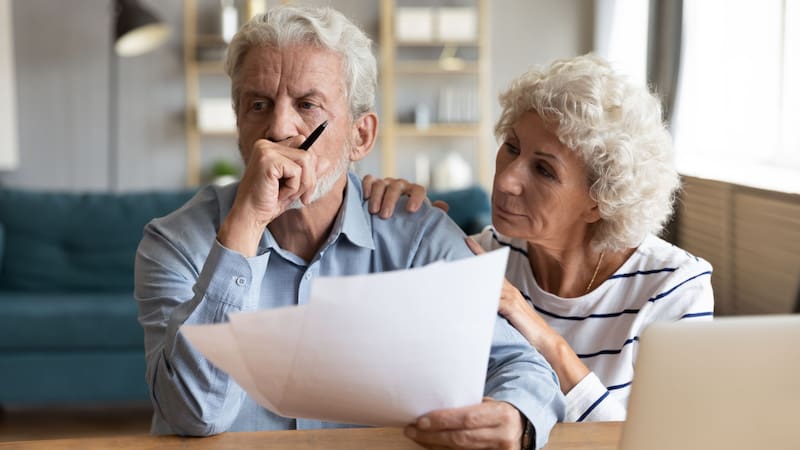 El certificado de supervivencia, también conocido como fe de vida, es un documento oficial que confirma que un pensionado continúa con vida.