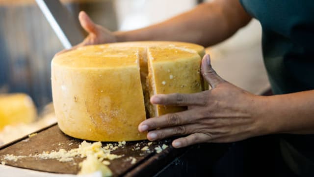 No es Barichara ni Villa de Leyva: el pueblo escondido de Boyacá que se volvió famoso por un queso imbatible